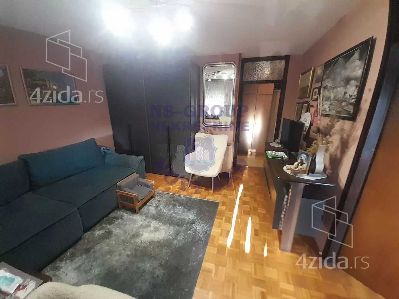 Jednoiposoban stan | 4zida