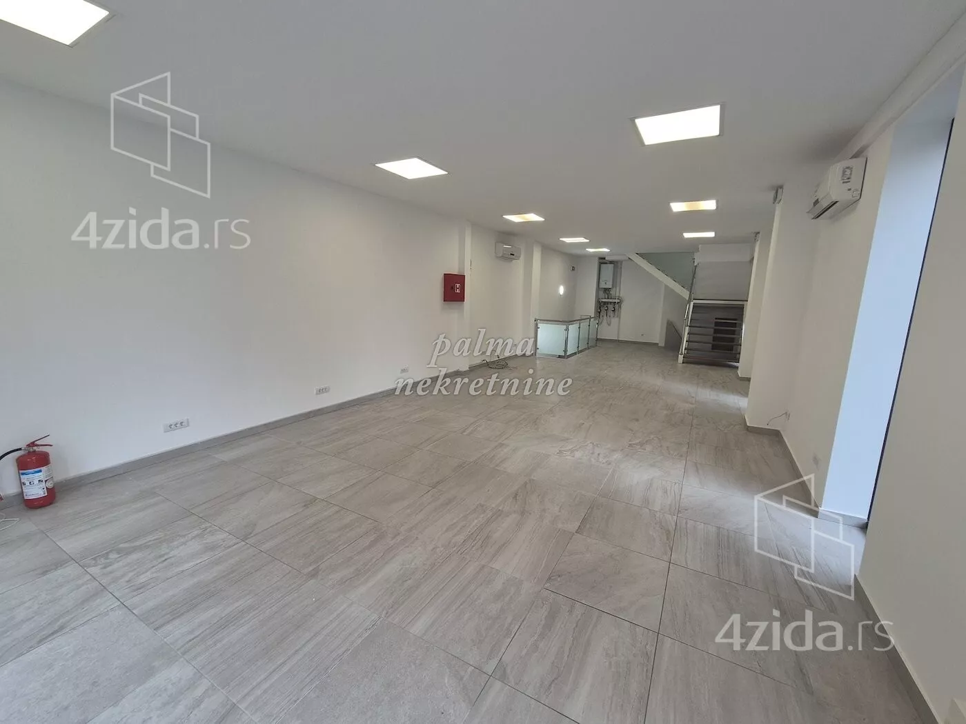 Poslovni prostor | 4zida