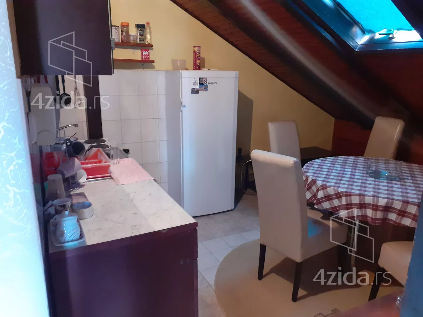 3-etažna kuća | 4zida