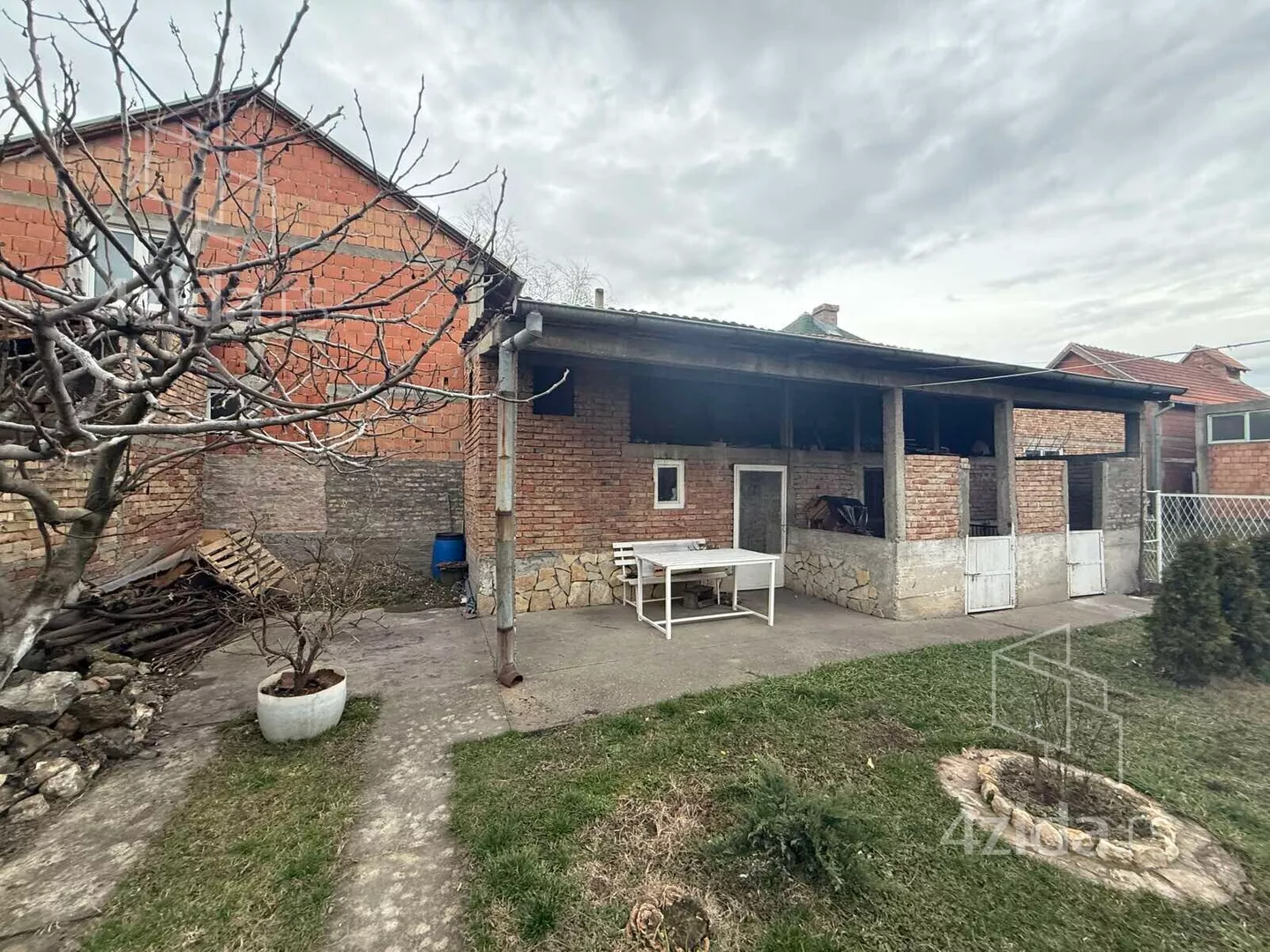 2-etažna kuća | 4zida