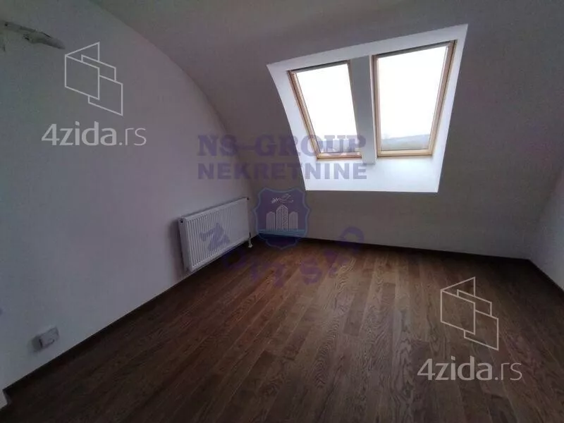 Šestosoban stan | 4zida