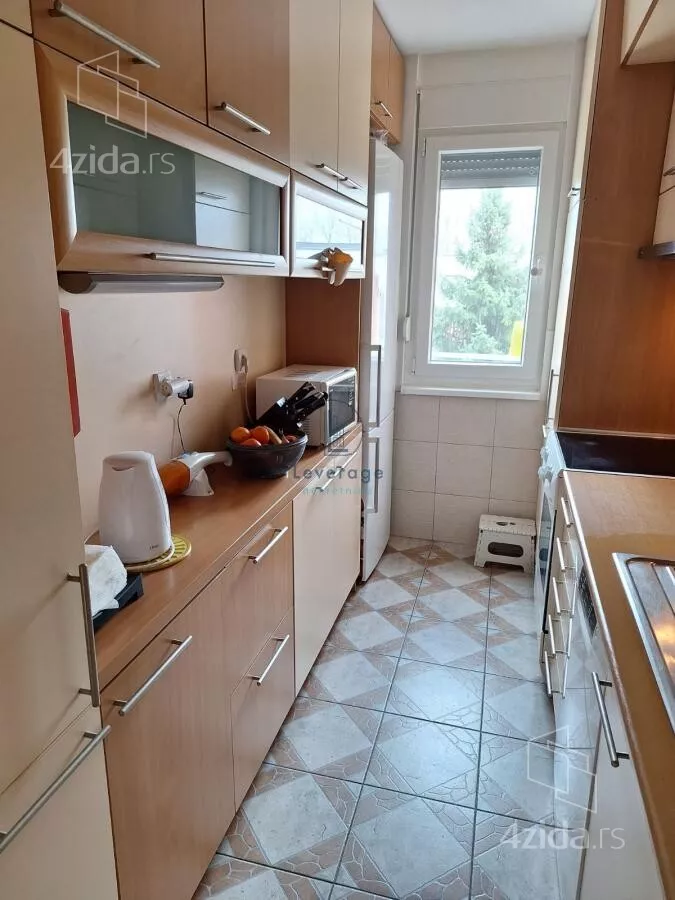 Četvoroiposoban stan | 4zida