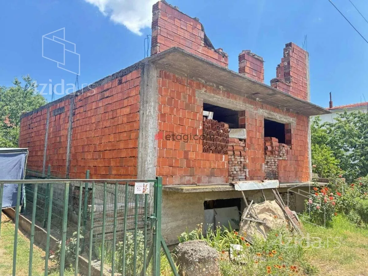 Kuća | 4zida