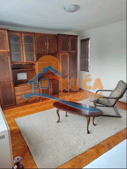 Knjazevačka | 4zida.rs