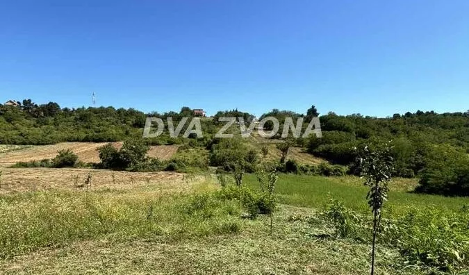 Plac | 4zida