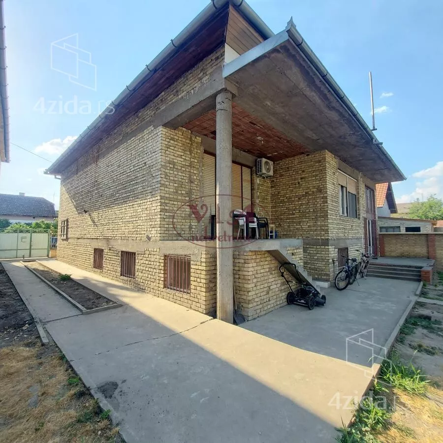 Kuća | 4zida
