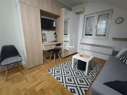 Denkova Bašta | 4zida.rs