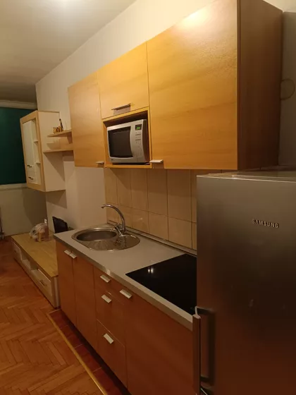 Jevrejska | 4zida.rs
