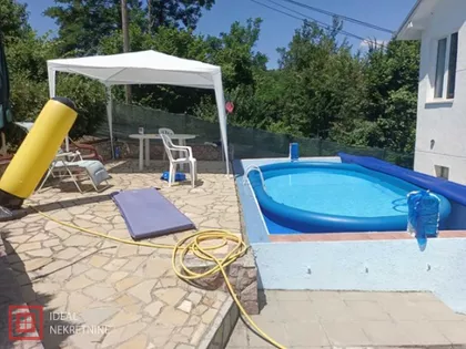 Vrčin podavalski deo | 4zida.rs