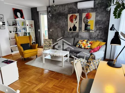 Stepa Stepanović | 4zida.rs