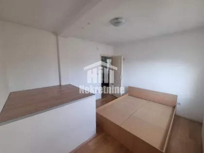 Korbizijeva 7 | 4zida.rs