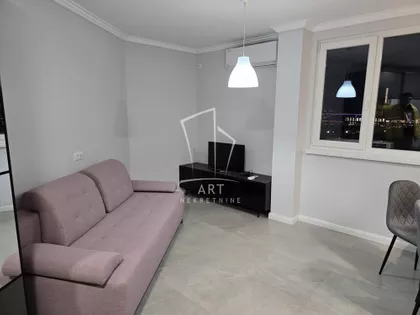 Vrnjačka | 4zida.rs