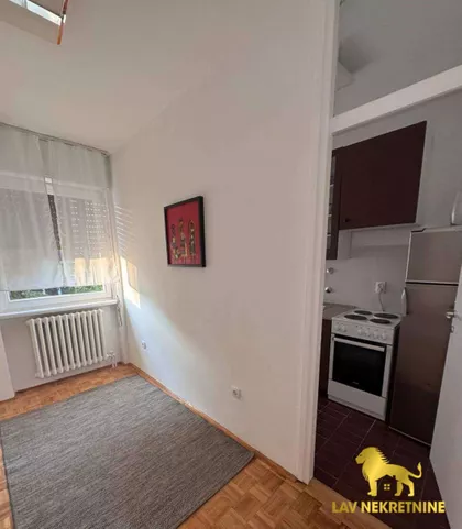 STOJANA NOVAKOVIĆA | 4zida.rs
