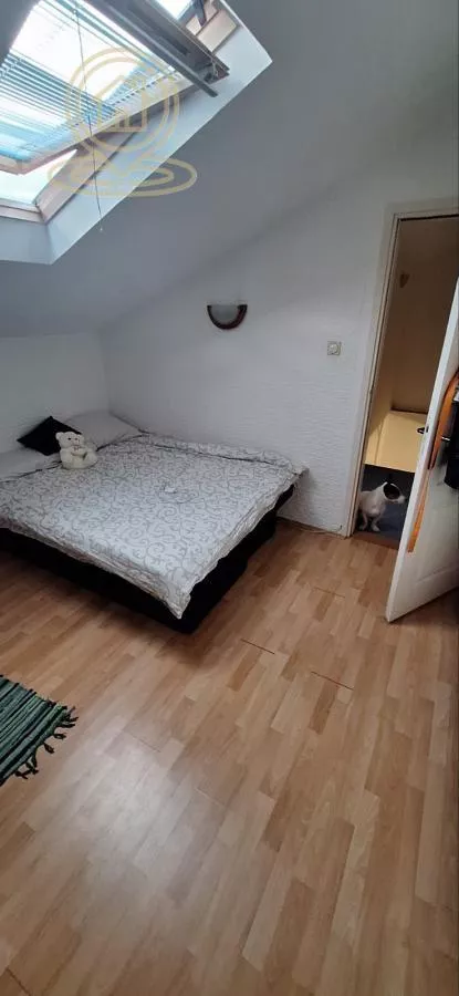 Ekonomski/Pravni Fakultet | 4zida.rs