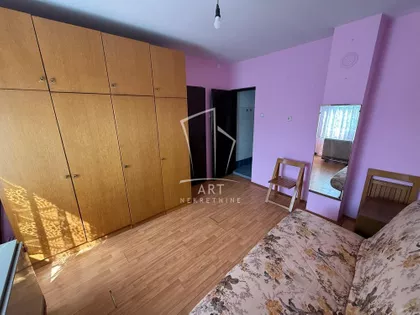 Svetosavska | 4zida.rs