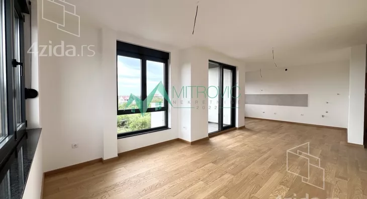 Petosoban stan | 4zida