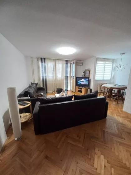 Bulevar Nemanjića | 4zida.rs