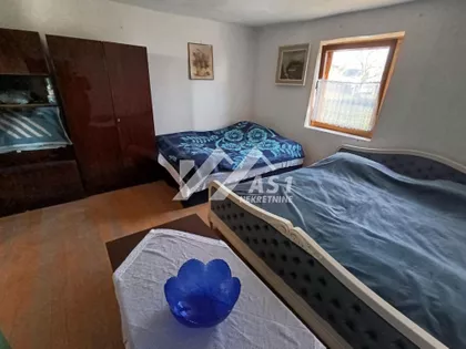 Cara Dušana | 4zida.rs