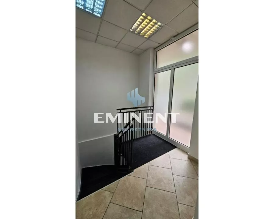 Lokal | 4zida