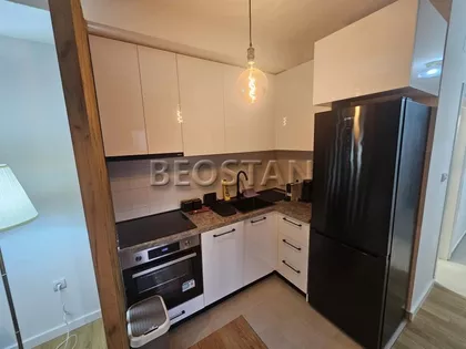 Isidore Sekulic | 4zida.rs