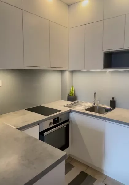 Đeram pijaca | 4zida.rs