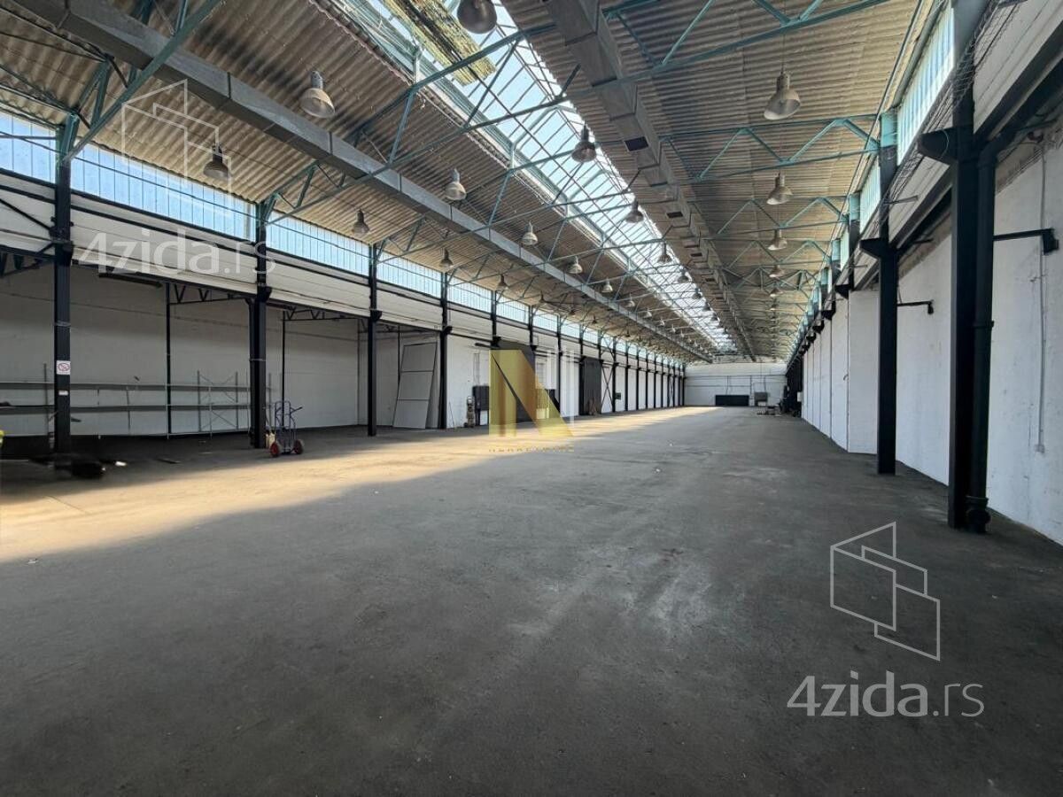 Hala в аренду, Клиса, €4, 700m² — фото