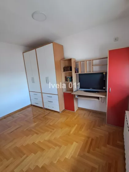 Mate Miloševića | 4zida.rs