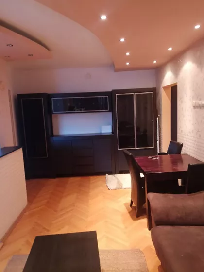 Kosančić Ivana | 4zida.rs