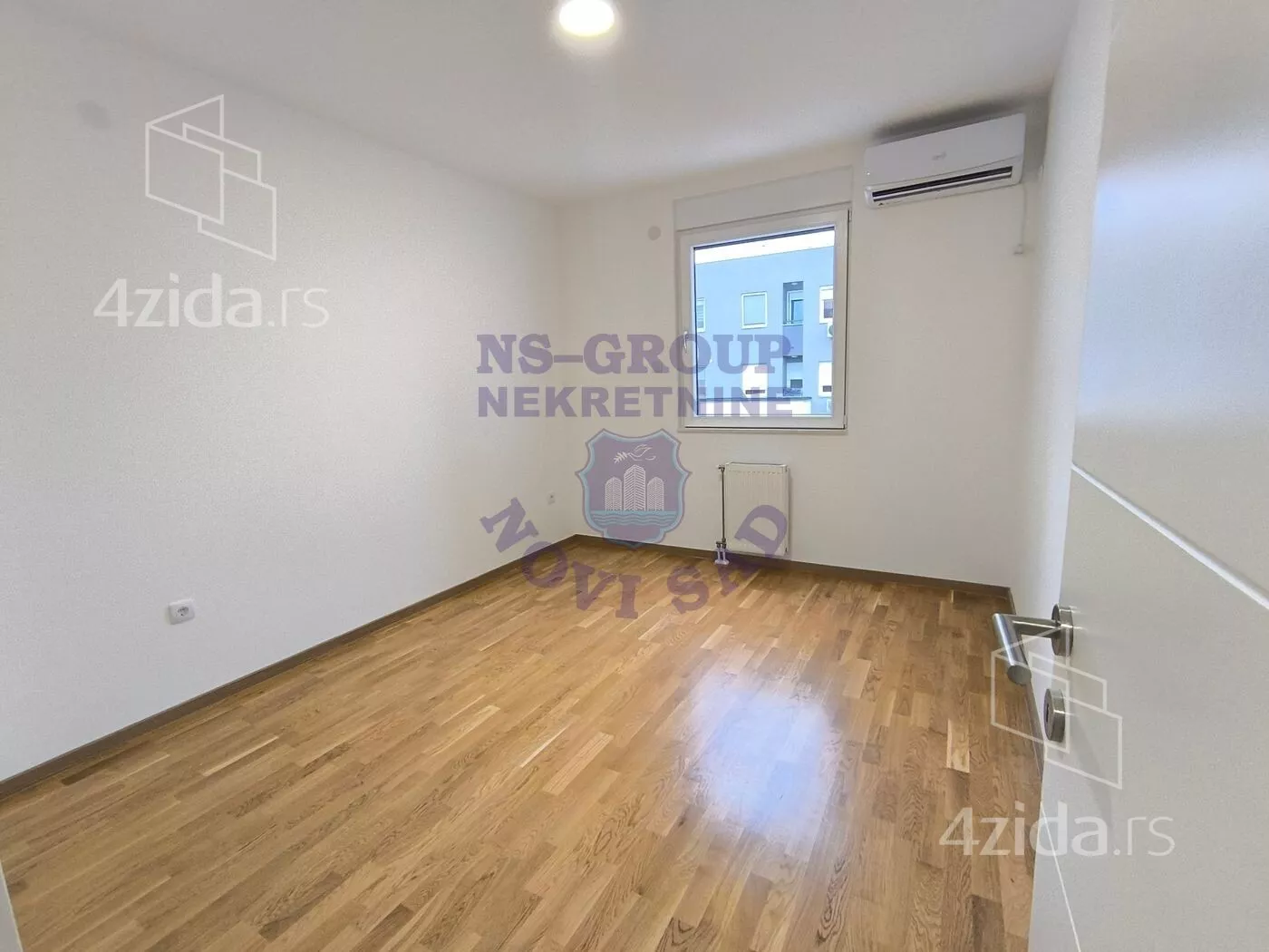 Petosoban stan | 4zida