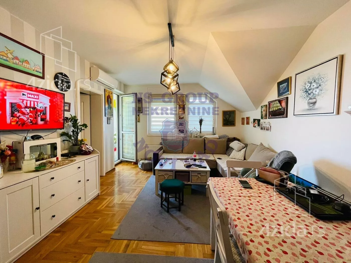 Troiposoban stan | 4zida