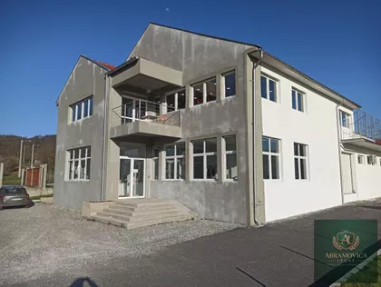 Vrčin | 4zida.rs