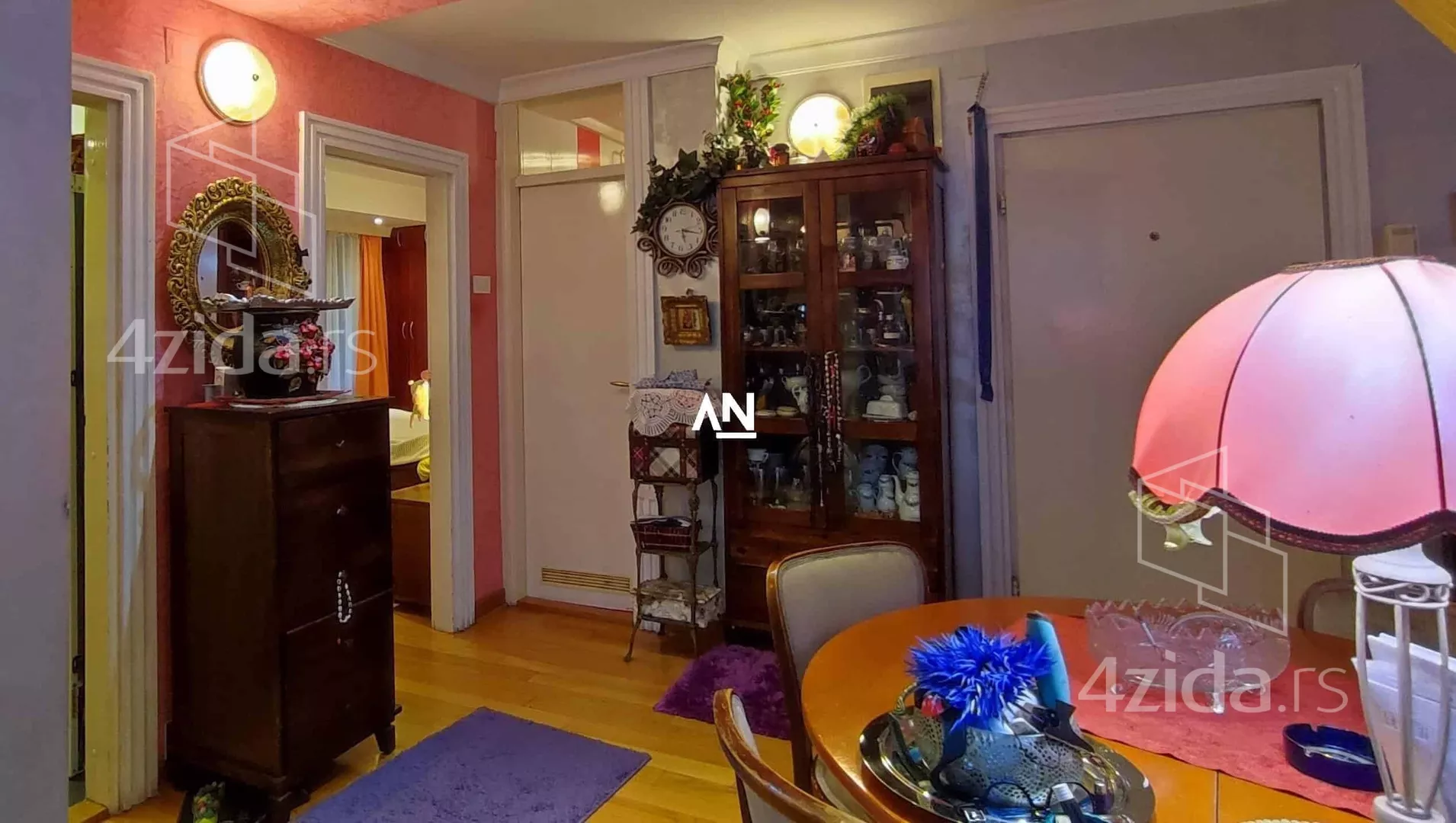 Petosoban stan | 4zida