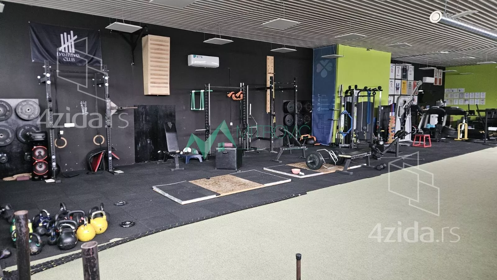 Poslovni prostor | 4zida