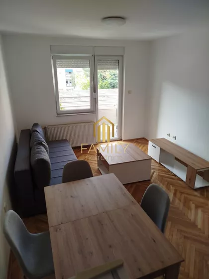 Hadži Ruvimova | 4zida.rs