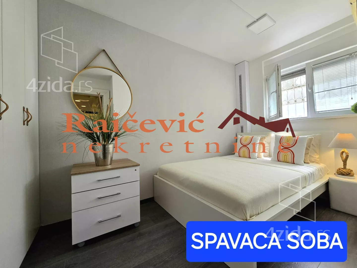 Troiposoban stan | 4zida