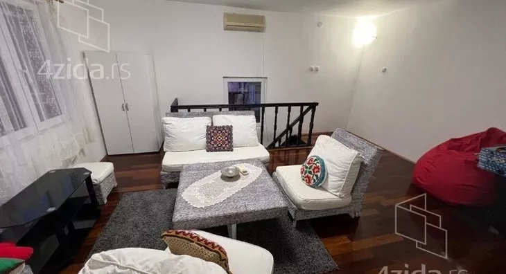 4-etažna kuća | 4zida