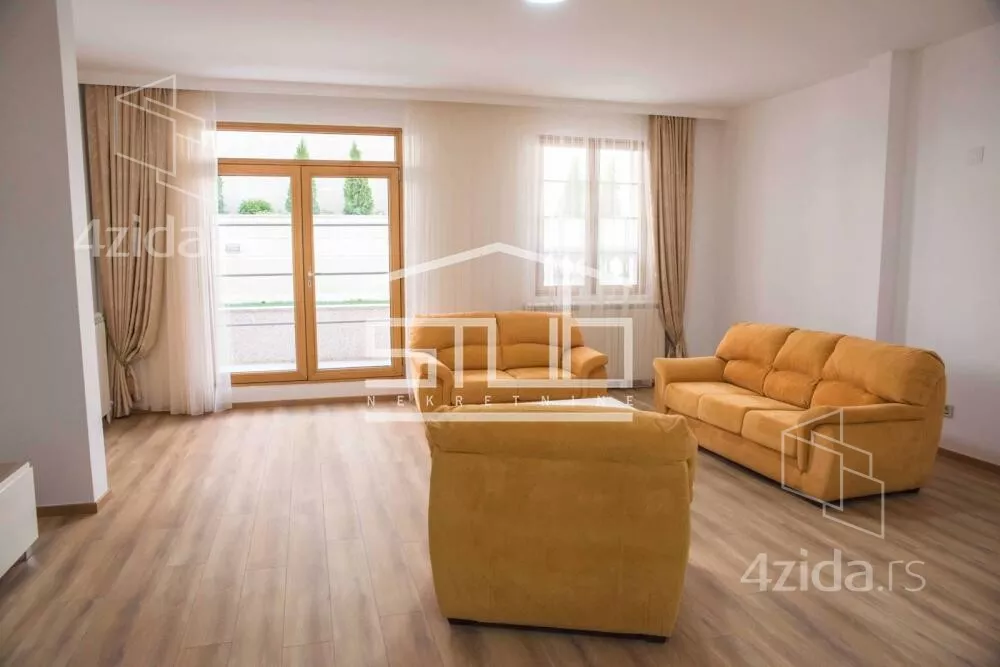 5-etažna kuća | 4zida