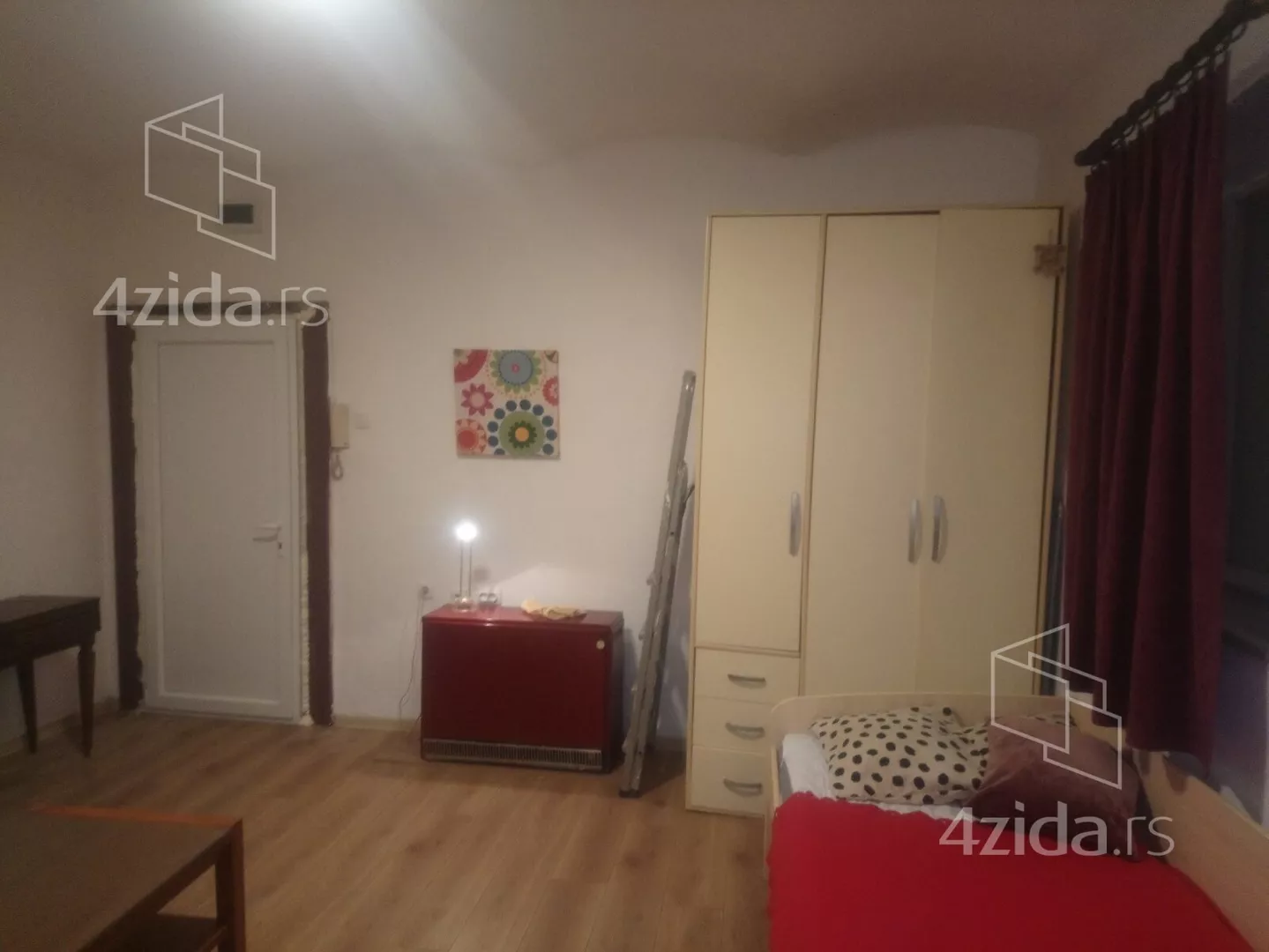 Garsonjera | 4zida