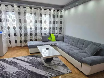 Bulevar Nemanjića | 4zida.rs