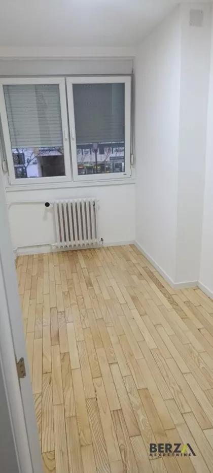 Železnička stanica | 4zida.rs