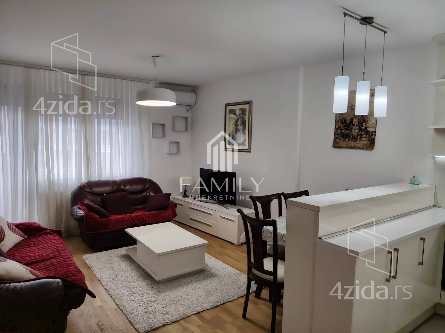 Trosoban stan | 4zida