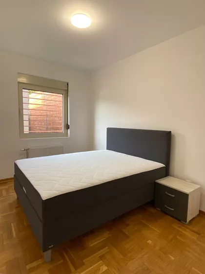 Gradske lokacije | 4zida.rs