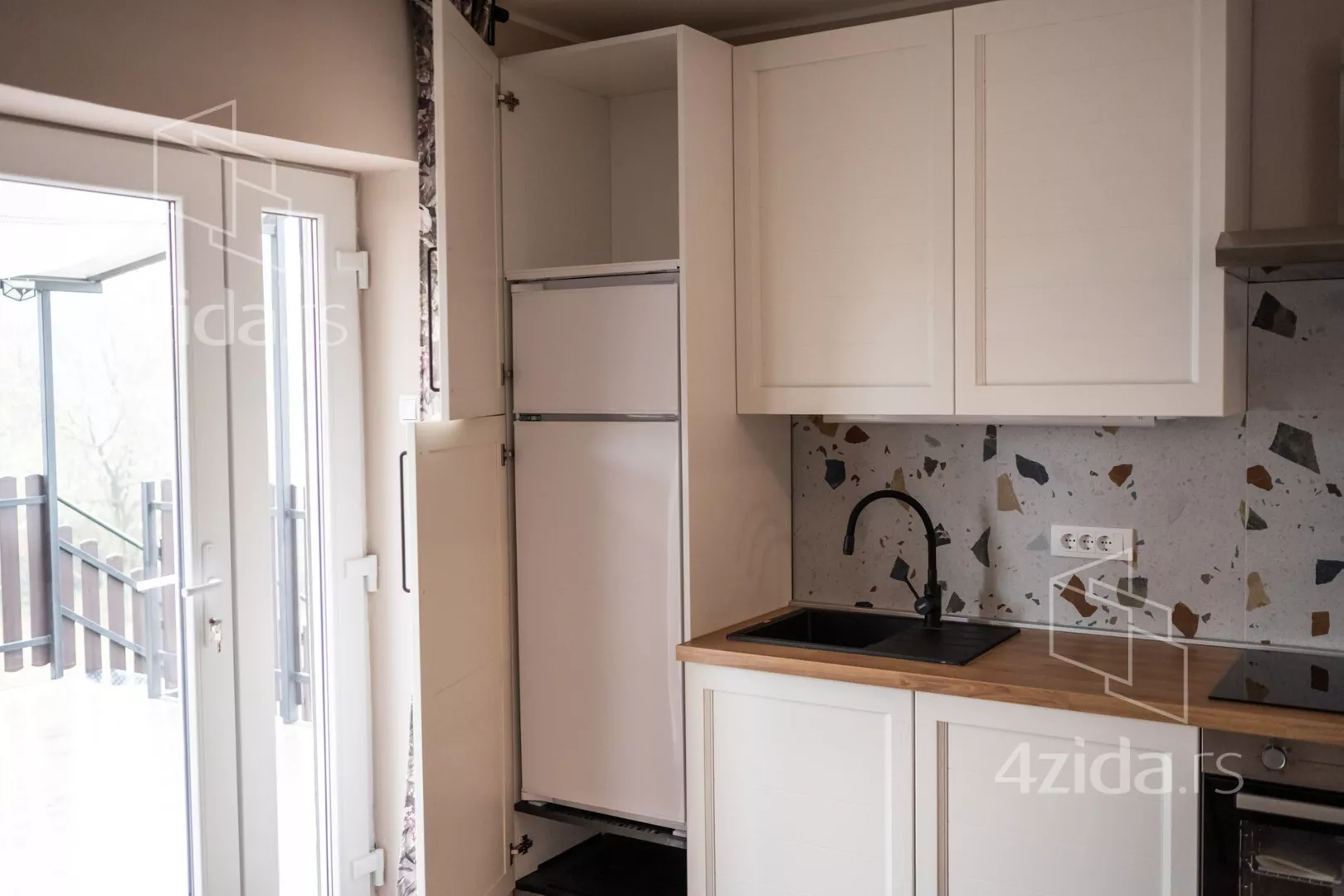 3-etažna kuća | 4zida