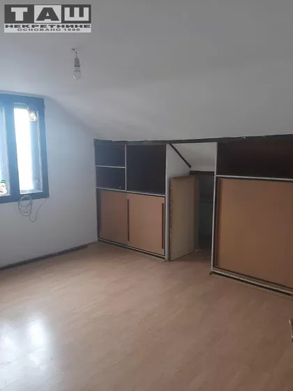 Crveni Krst Vračar | 4zida.rs