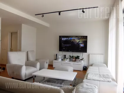 BEOGRAD NA VODI | 4zida.rs