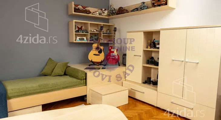 Petosoban stan | 4zida