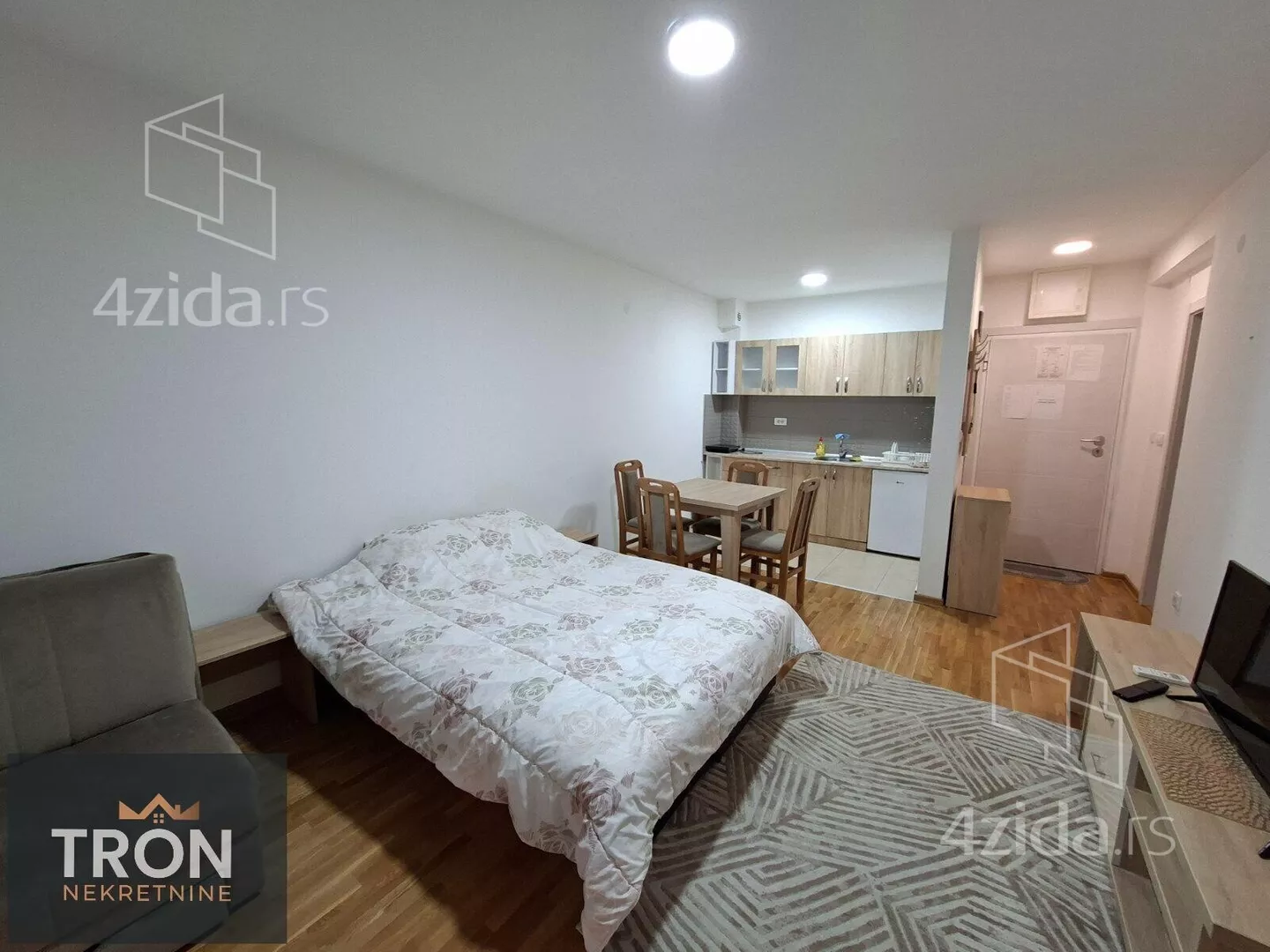 Garsonjera | 4zida