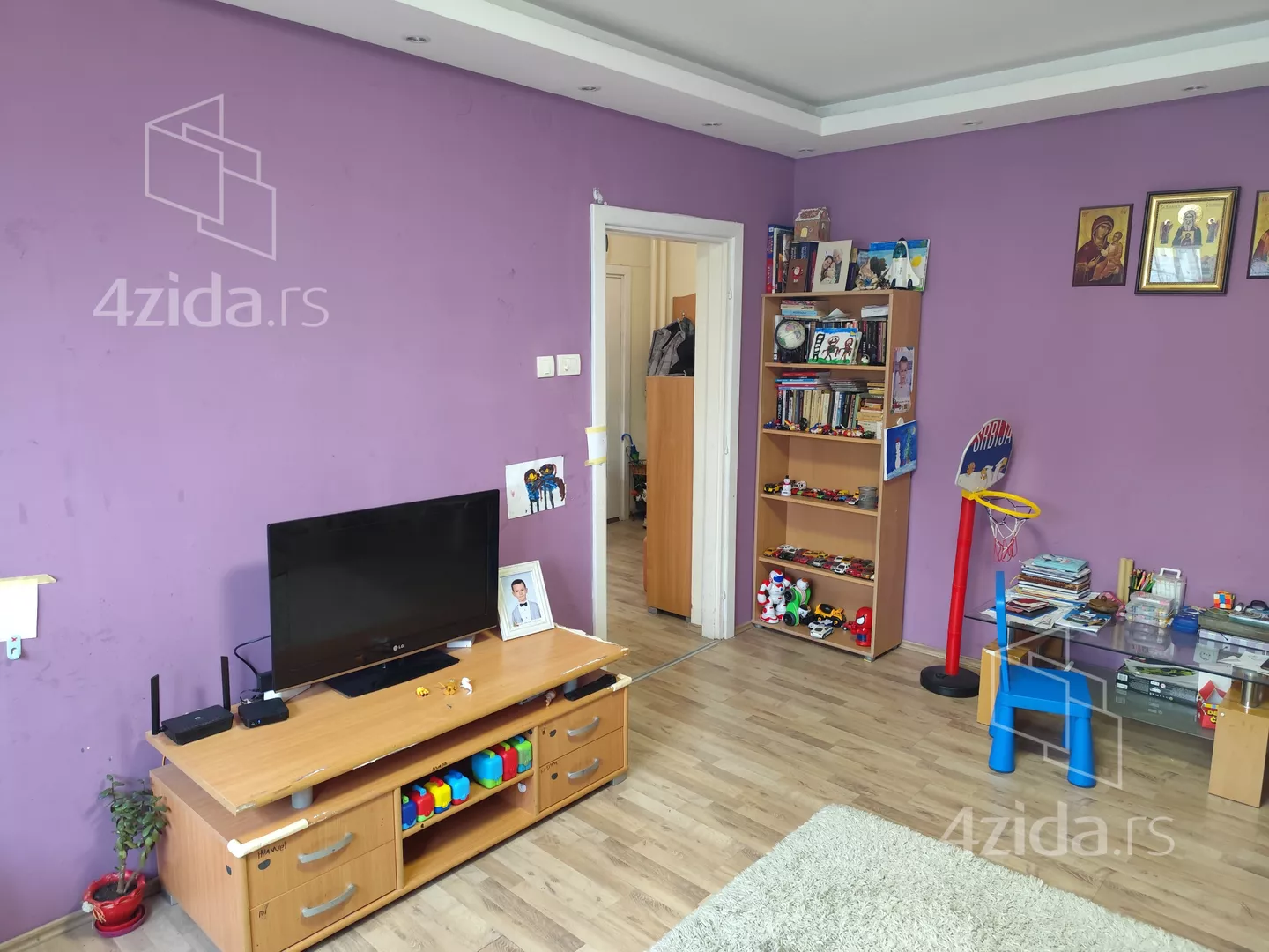 Dvoiposoban stan | 4zida