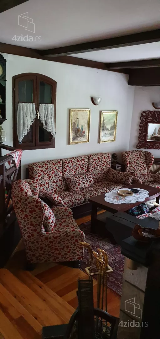 4-etažna kuća | 4zida