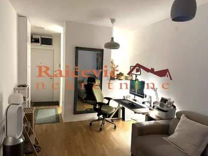 Petra Kocica | 4zida.rs